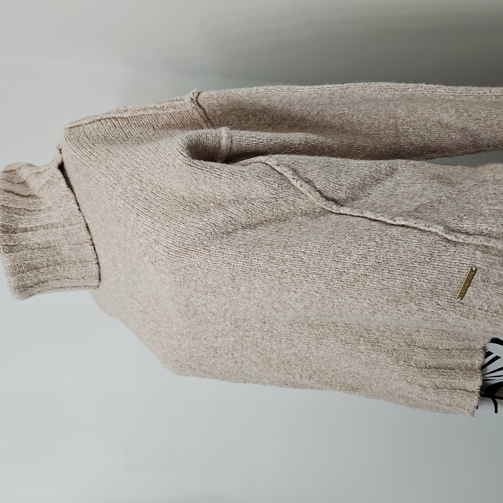 Michael Kors creamy beige sweater sz small